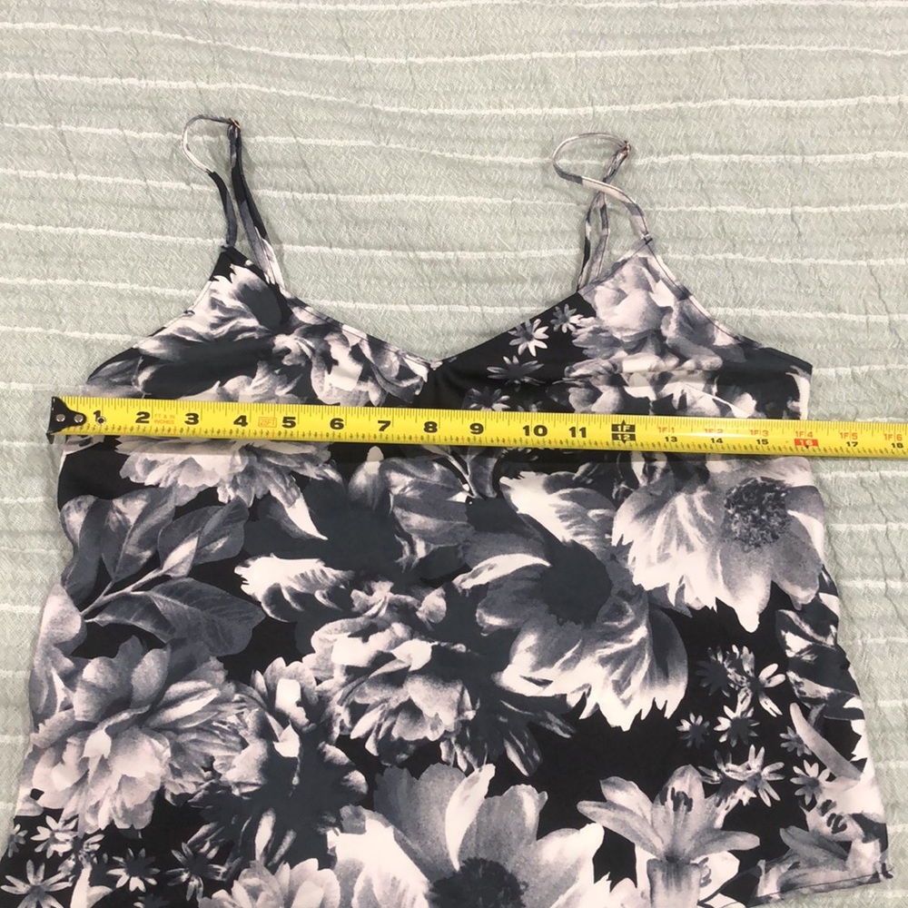 NWT VS satin sleep set - Picture 6 of 6